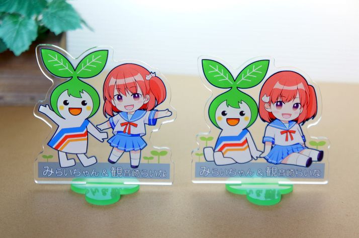 アクリルスタンド
