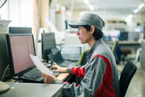 部品交換の様子